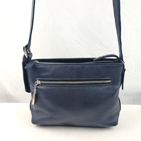 Jacqueline Farrar navy leather crossbody/ shoulder bag silver hardware - Picture 1 of 8